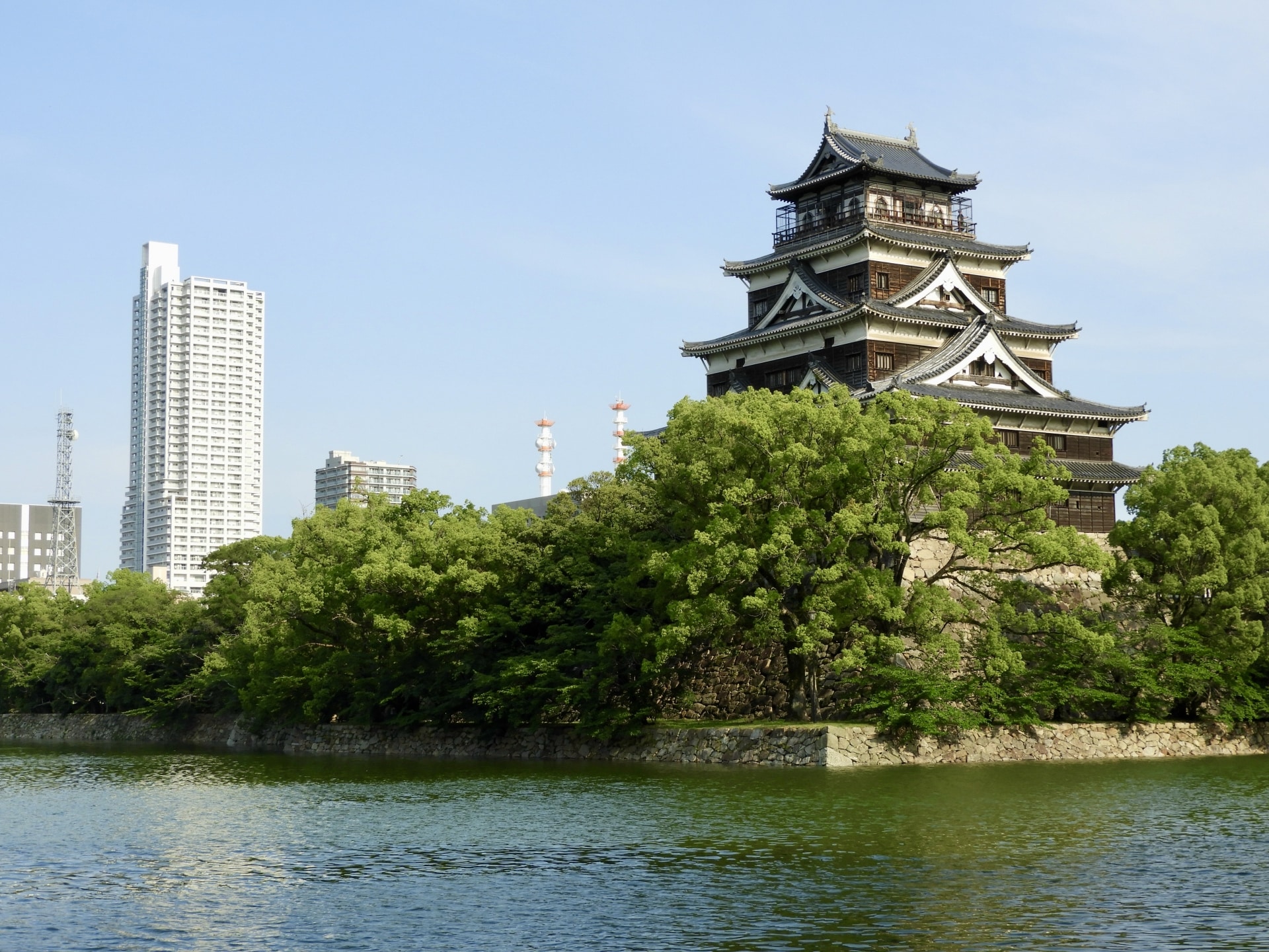 広島市