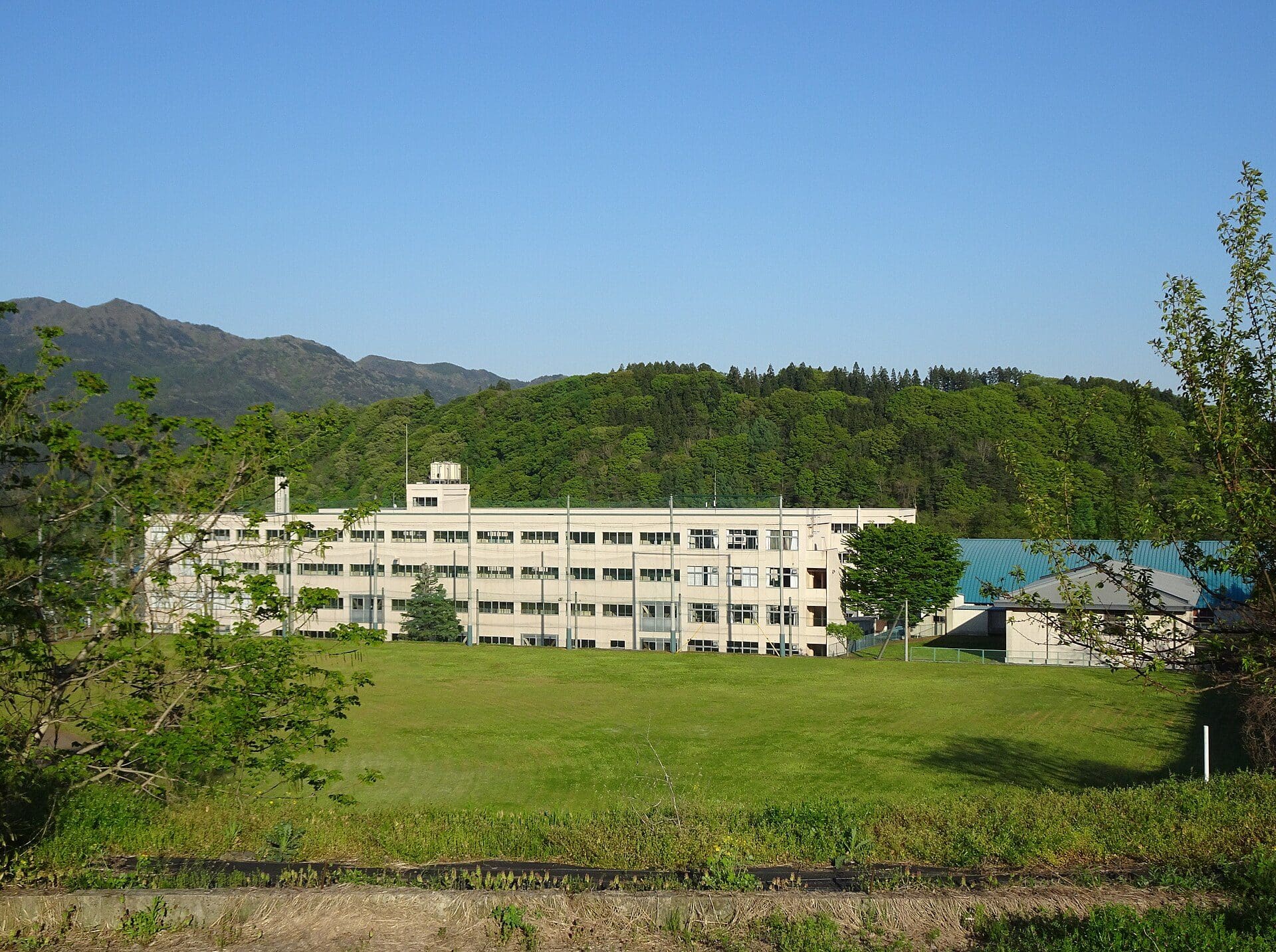 三戸町