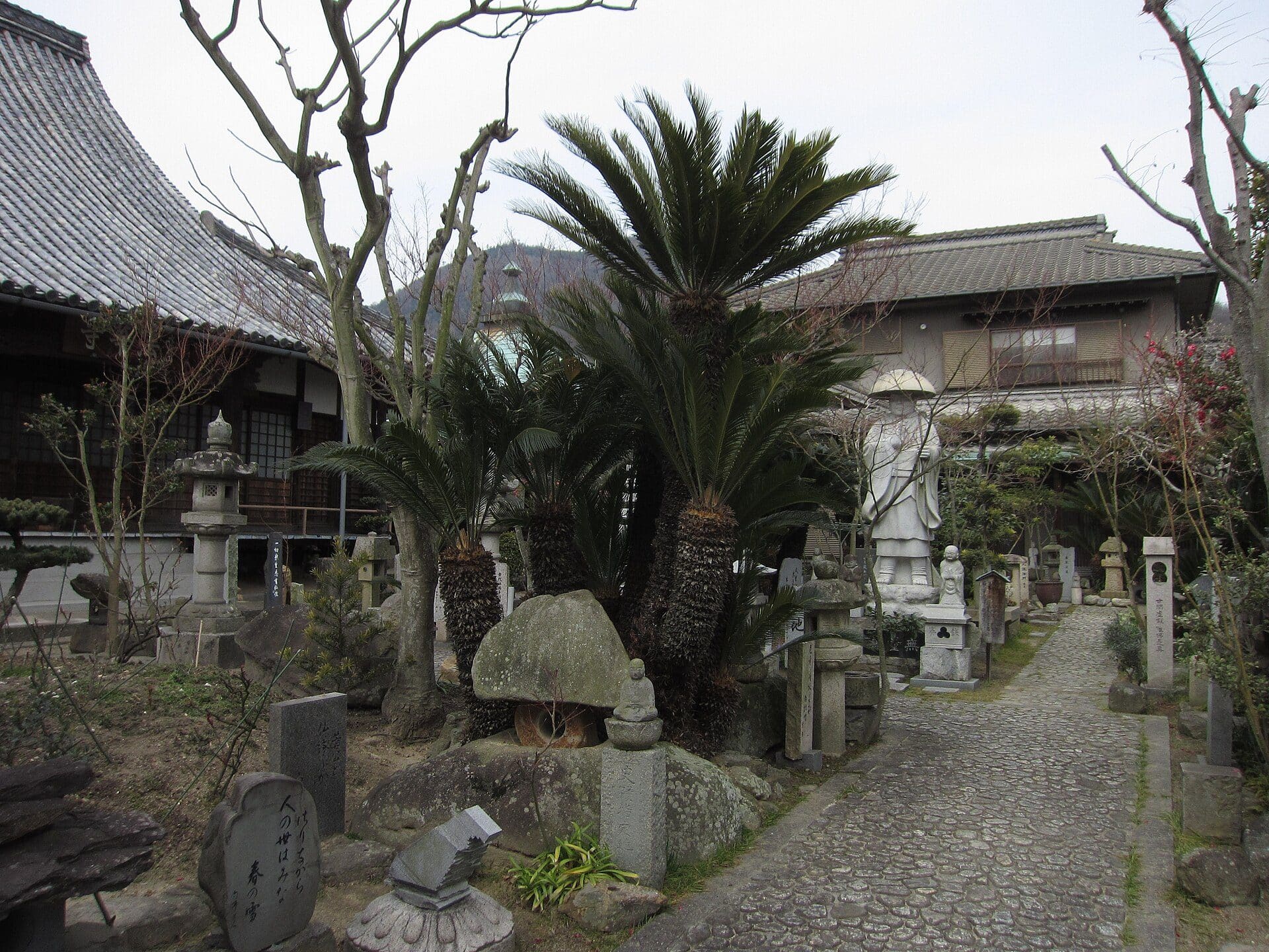 高松市