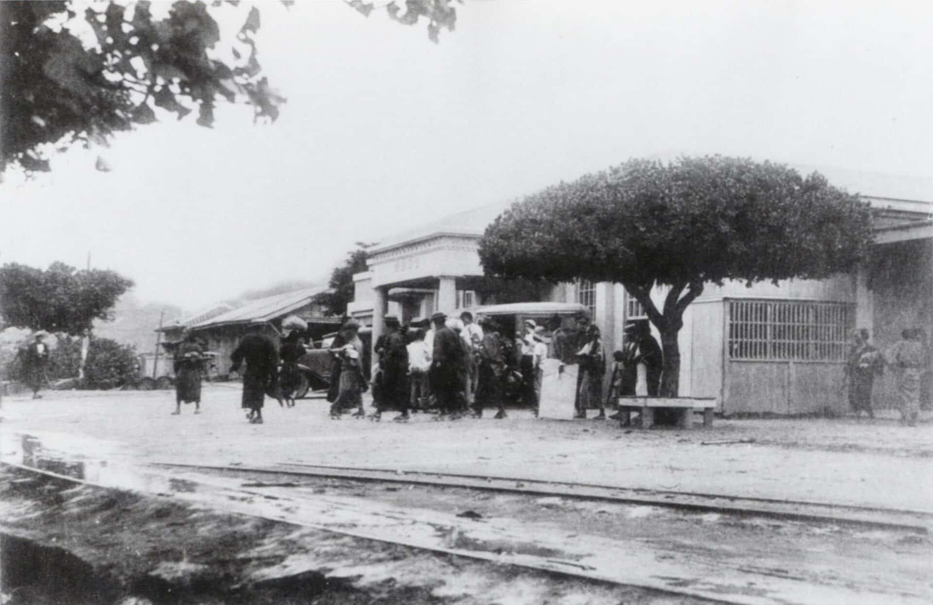与那原町